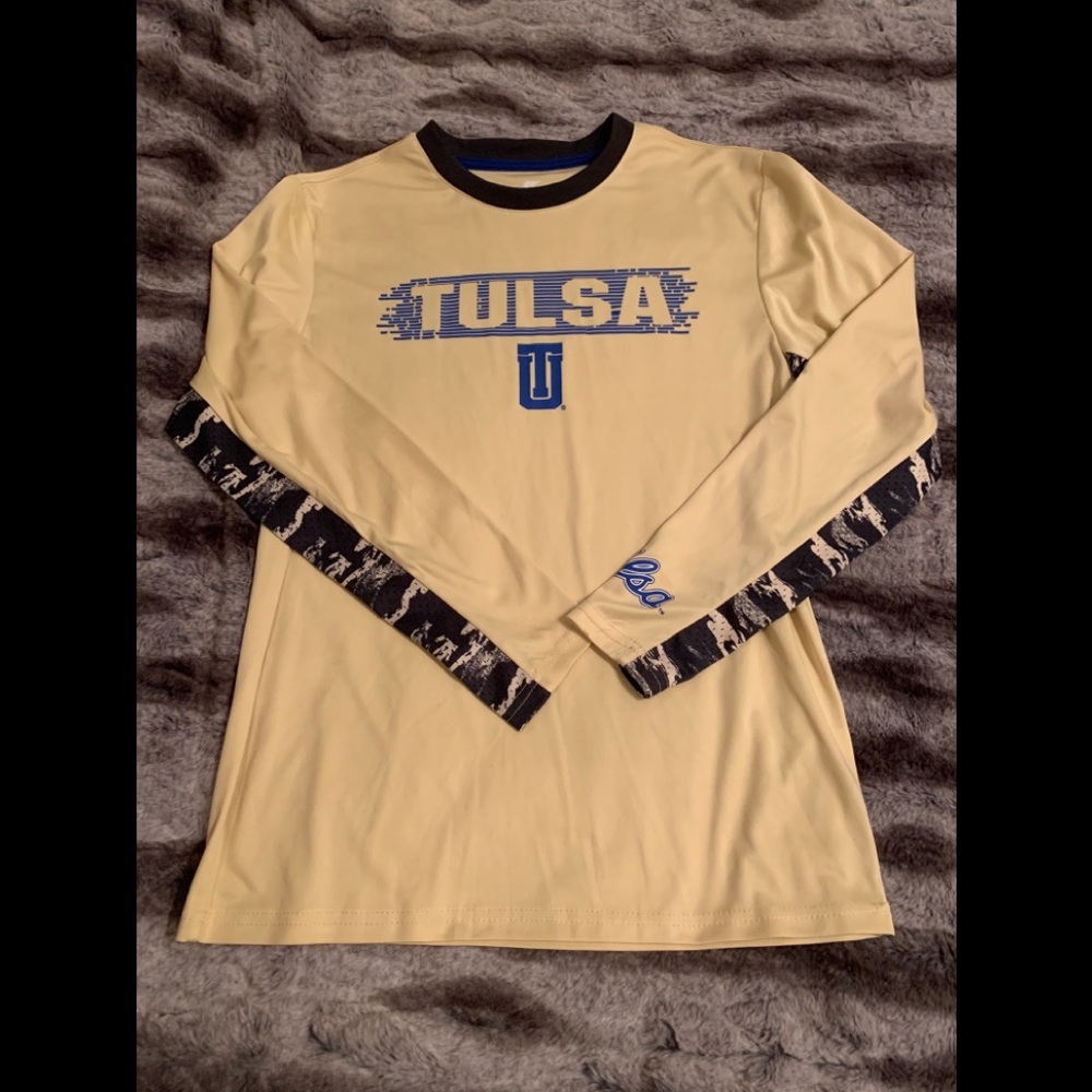 University of Tulsa TU warm up shirt